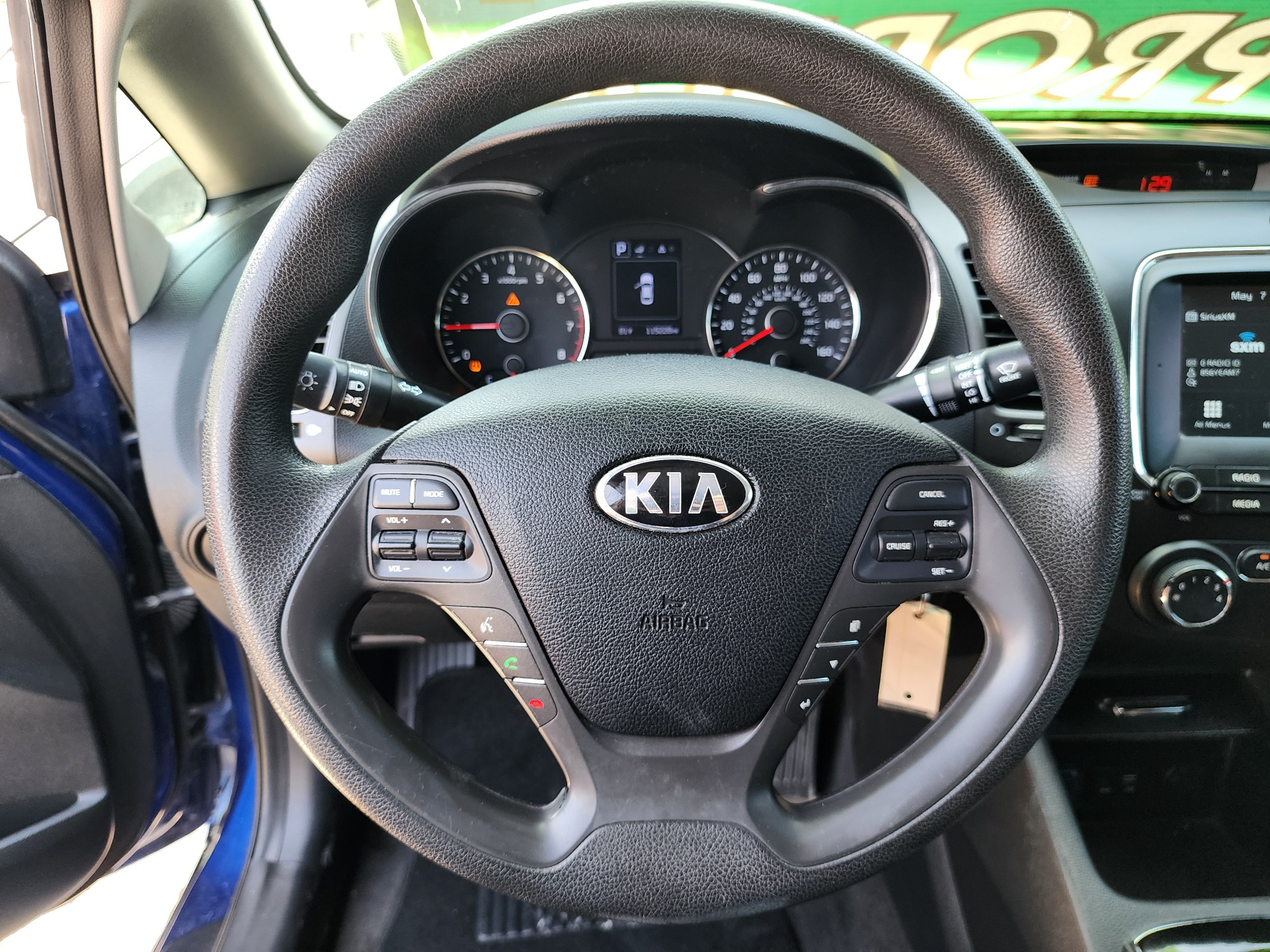 2018 BLUE /BLACK Kia Forte LX (3KPFL4A76JE) with an 2.0L L4 DOHC 16V engine, AUTO transmission, located at 2660 S.Garland Avenue, Garland, TX, 75041, (469) 298-3118, 32.885551, -96.655602 - Welcome to DallasAutos4Less, one of the Premier BUY HERE PAY HERE Dealers in the North Dallas Area. We specialize in financing to people with NO CREDIT or BAD CREDIT. We need proof of income, proof of residence, and a ID. Come buy your new car from us today!! This is a SUPER CLEAN 2018 KIA FORTE - Photo #12